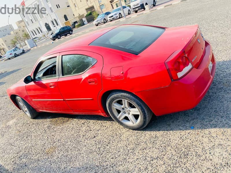 Dodge Charger 2010 6