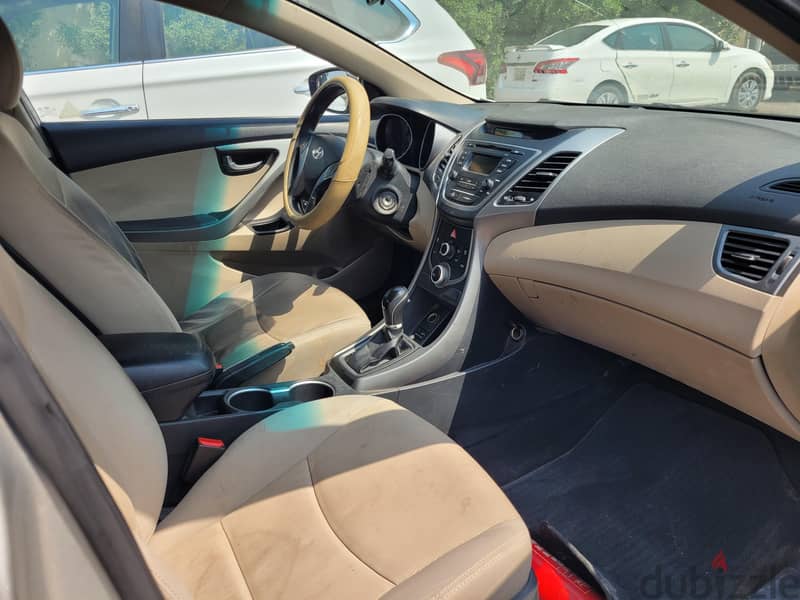 Hyundai Elantra 2016 9