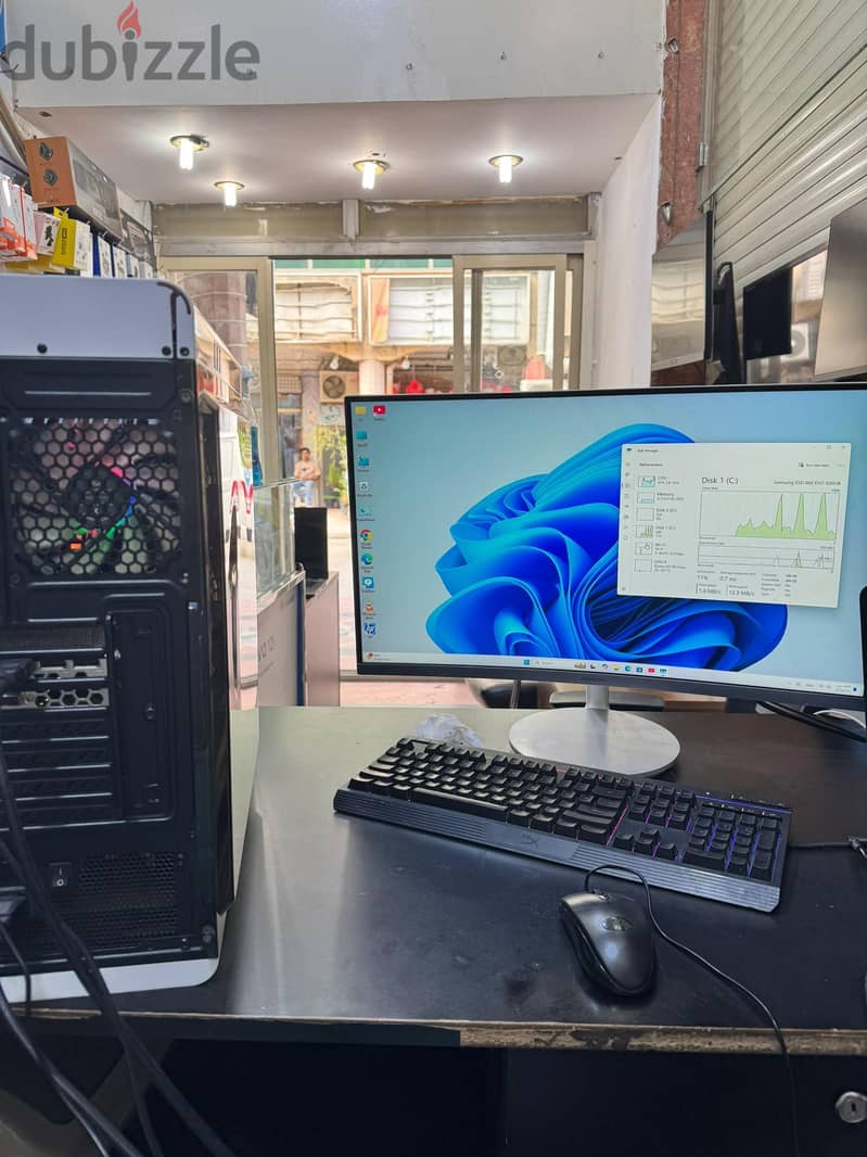 SSD. 512GB Samsung NvMe HDD 2TB 9