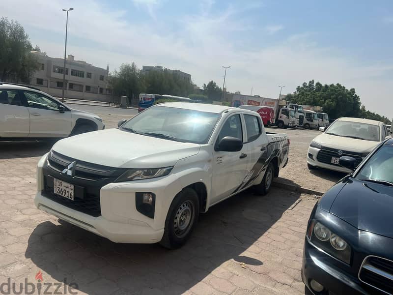 Mitsubishi L200 2021 1