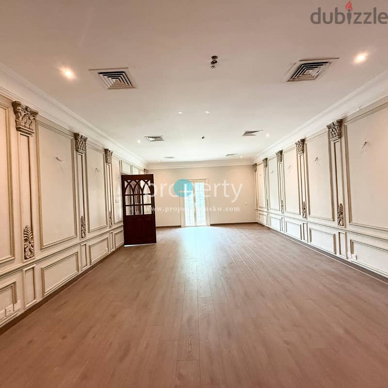 SPACIOUS SEVEN BEDROOM VILLA AVAILABLE IN ADAN 9