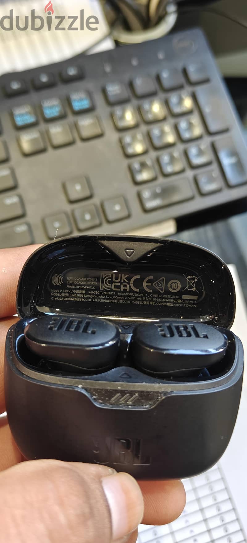 JBL tunebuds 2
