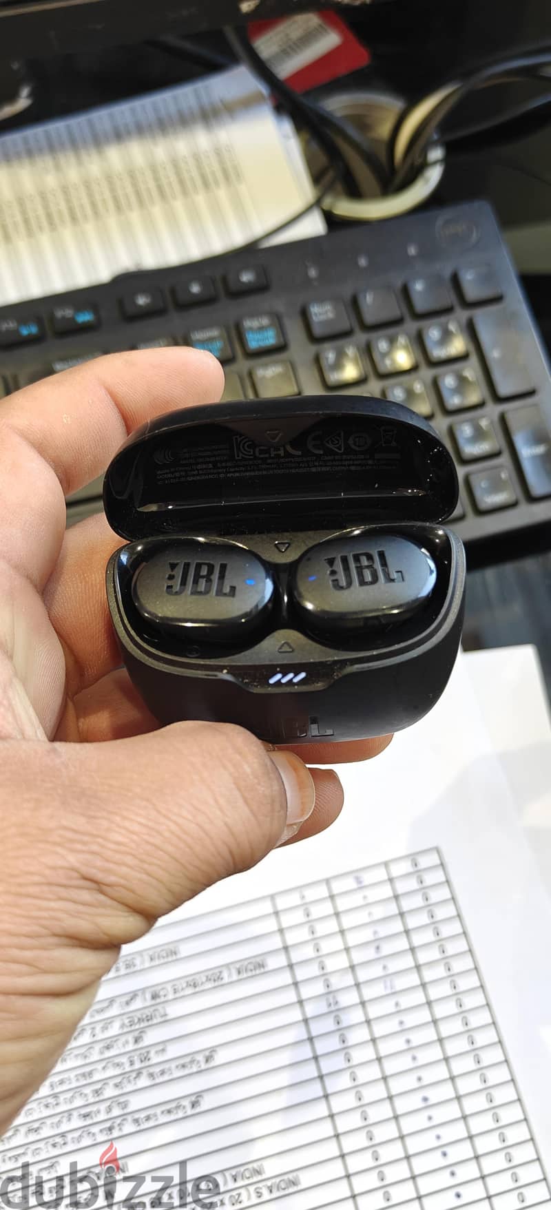 JBL tunebuds 4