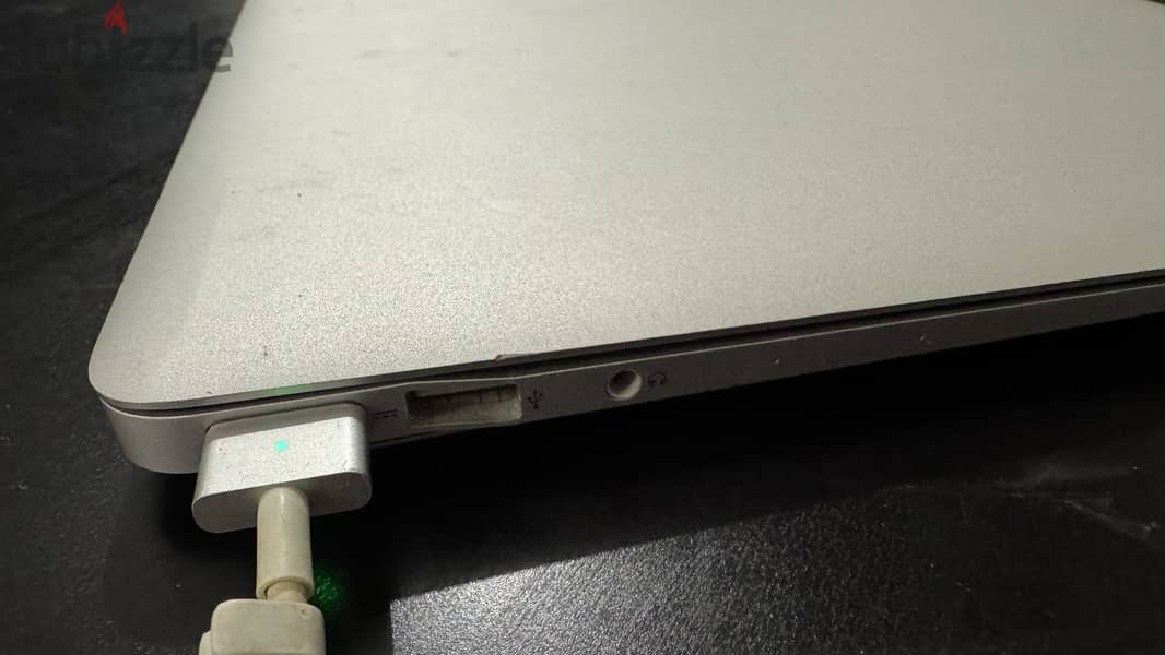 MacBook Air 13-inch (Early 2014) – For Sale 6