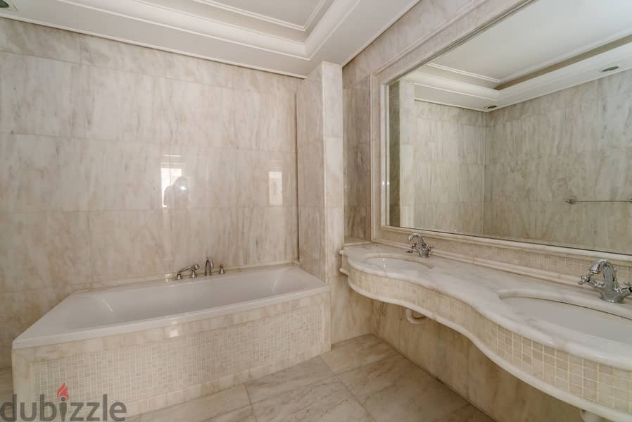 Qortuba – lovely, stylish 6 bedroom villa w/garden 6