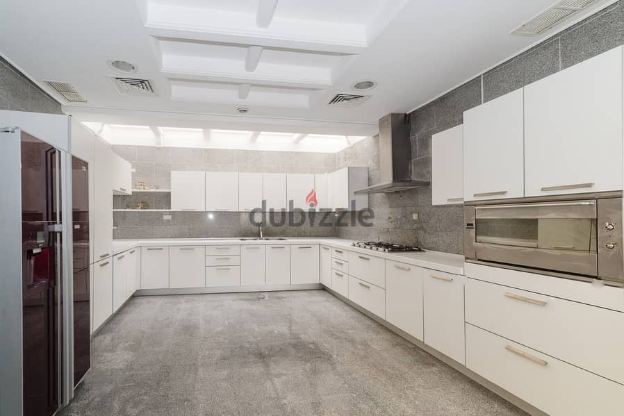 Qortuba – lovely, stylish 6 bedroom villa w/garden 10