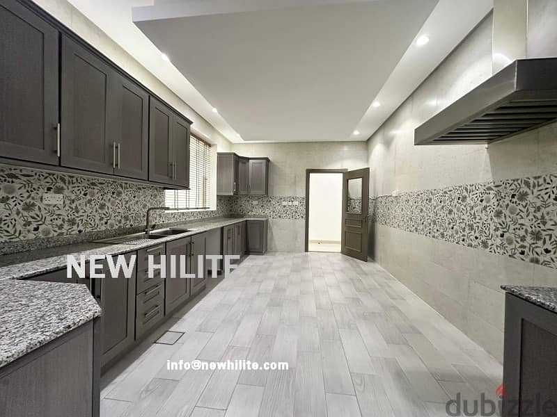 FIVE BEDROOM FLOOR FOR RENT IN AL FUNAITEES 4