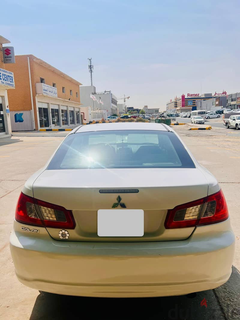 Mitsubishi Galant 2012 6