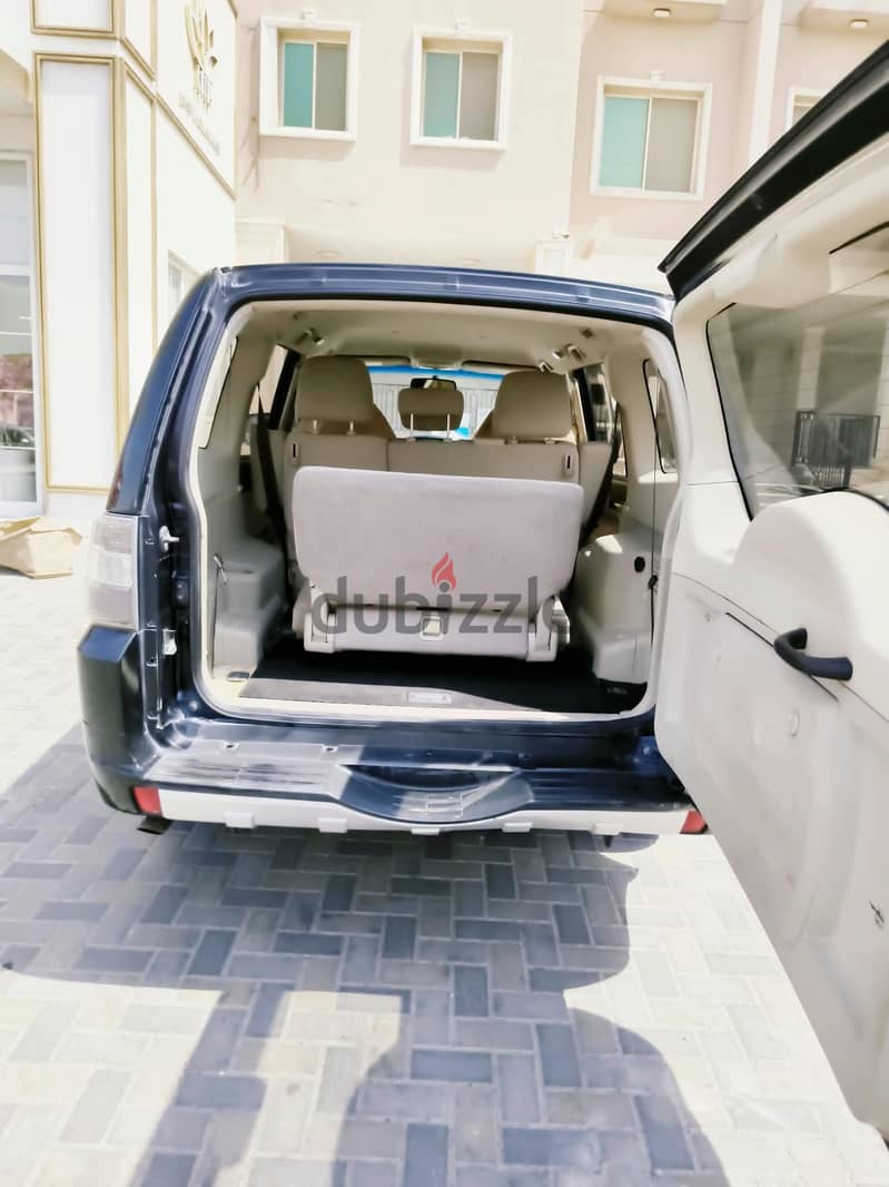Mitsubishi Pajero 2011 v6 original paint 8