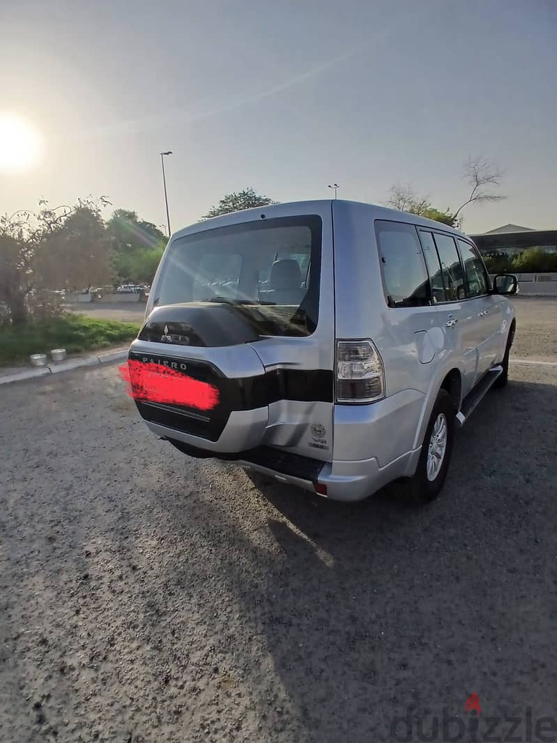 Mitsubishi Pajero 2015 2