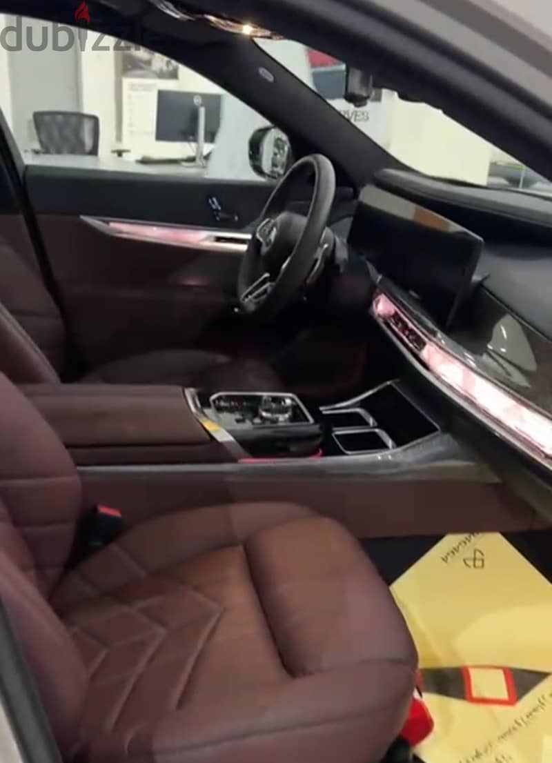 BMW 740 2023 4