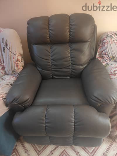 Recliner sofa