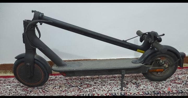 Electric scooter essential xiamoi with charger for sale 2