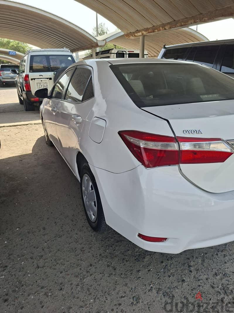 Toyota Corolla 2015 1.6XLI 14