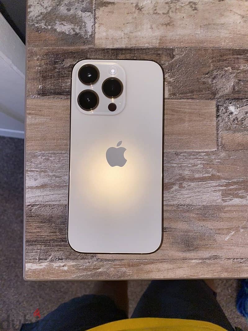 iPhone 14 Pro 256 GB 4
