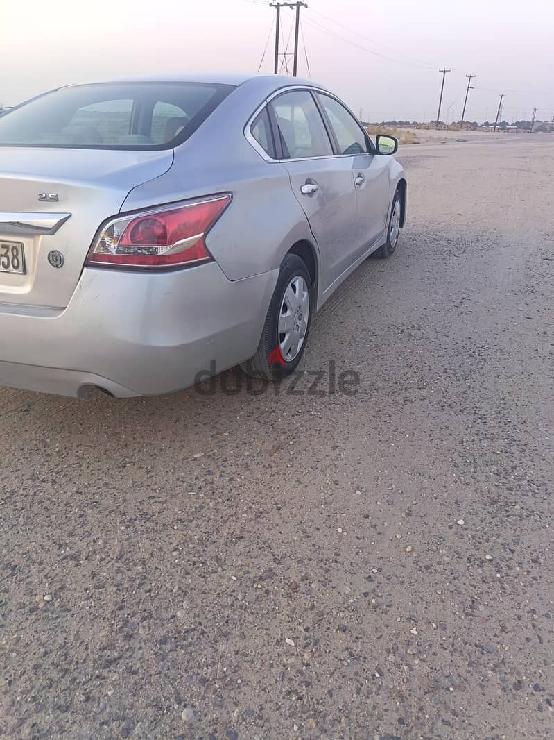 Nissan Altima 2015 4