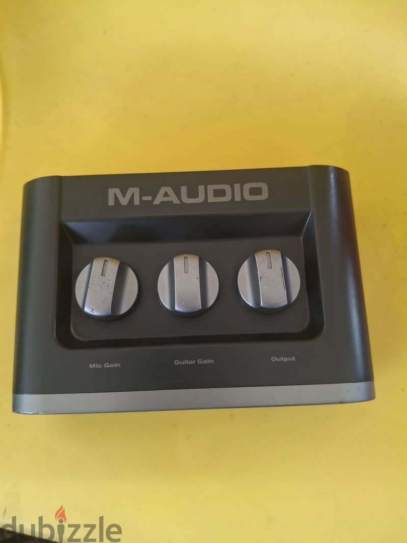 3 sound card for sale. 25kd piece 4