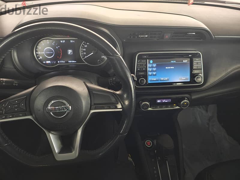 Nissan Kicks Red colour 2018 4