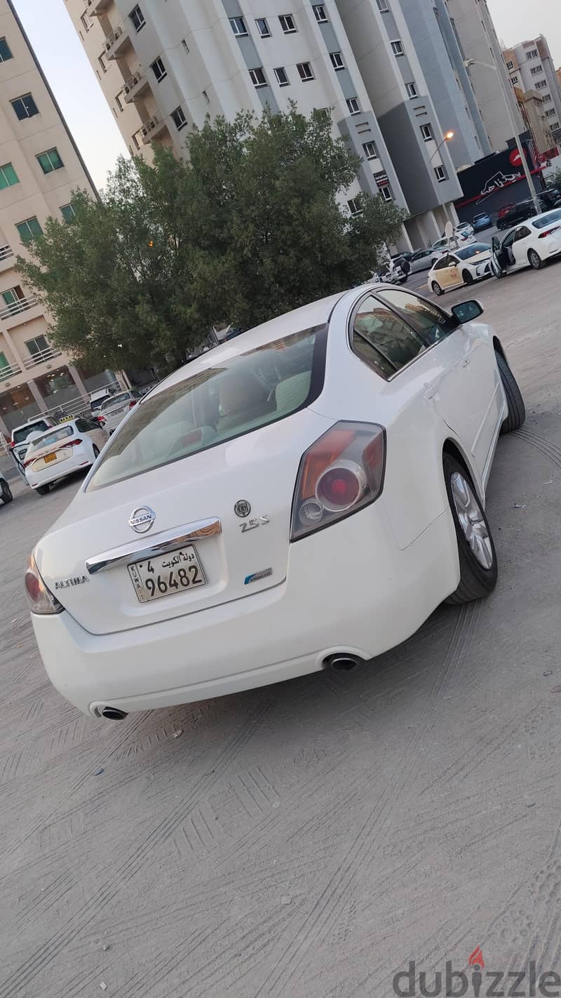 Nissan Altima 2011 2