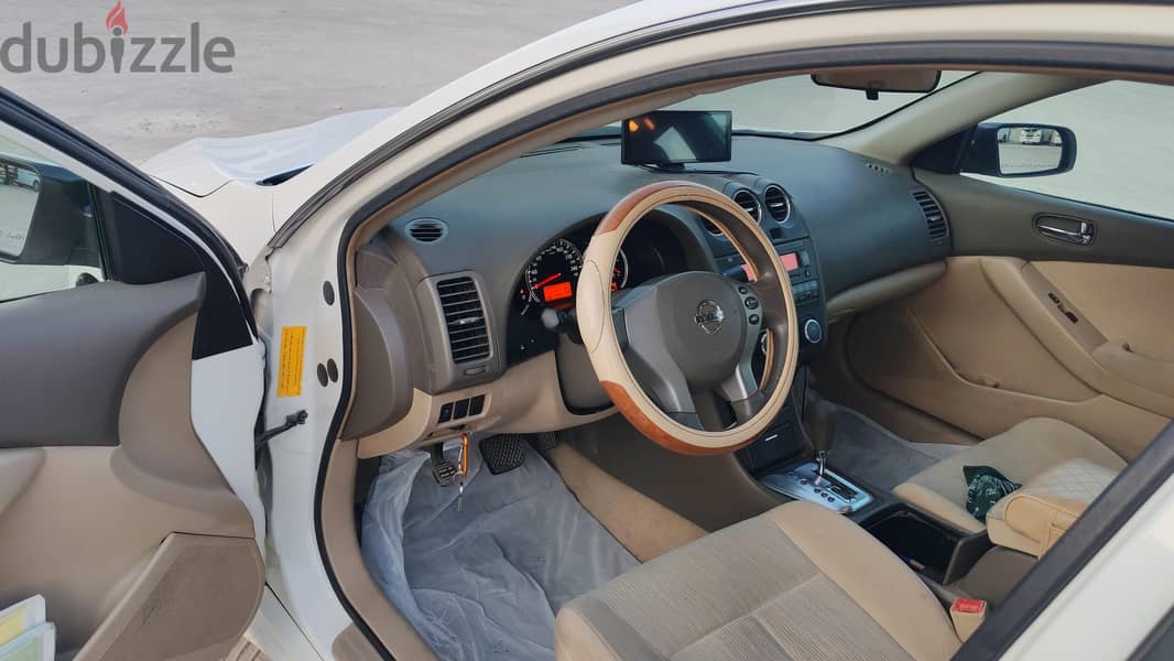 Nissan Altima 2011 3