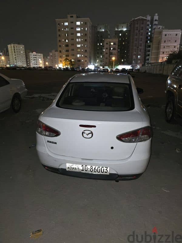 Mazda 2 2012 3