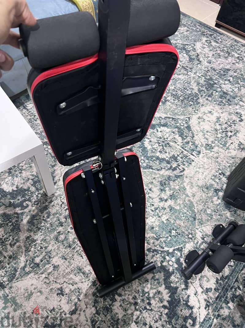 Bench chair new with dumbell set 20 kg bar and box 7