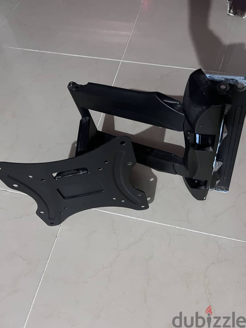 Household sale perfect condition Salmiya pick up 11