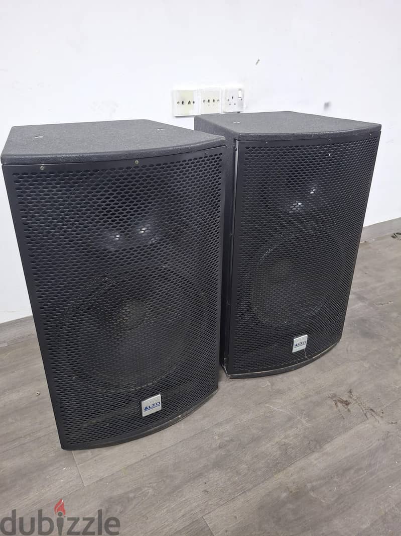 ALTO 15 inch passive speaker with cover . price 45kd fix price 6