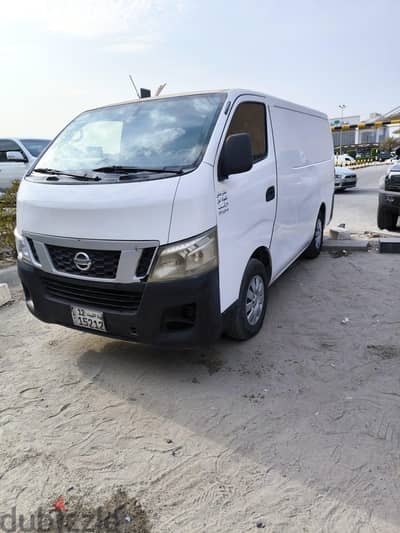 Nissan NV350 2013