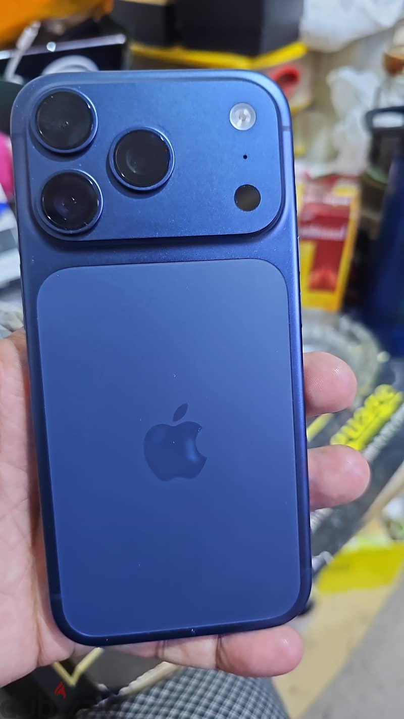 Apple - iPhone 17 pro like new 10/10 1