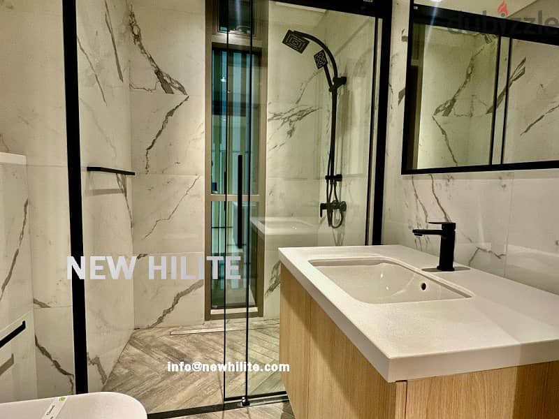 Luxury Full Sea View 3-Bedroom Apartment in Daiya 11