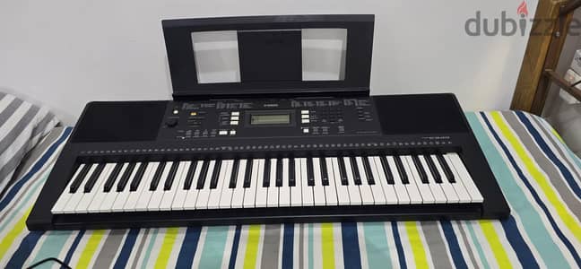 yamaha keyboard/piano for sale