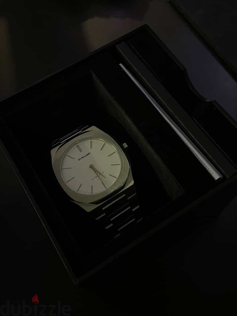 D1 Milano Linen Ultra Thin 40mm Silver – Original 5