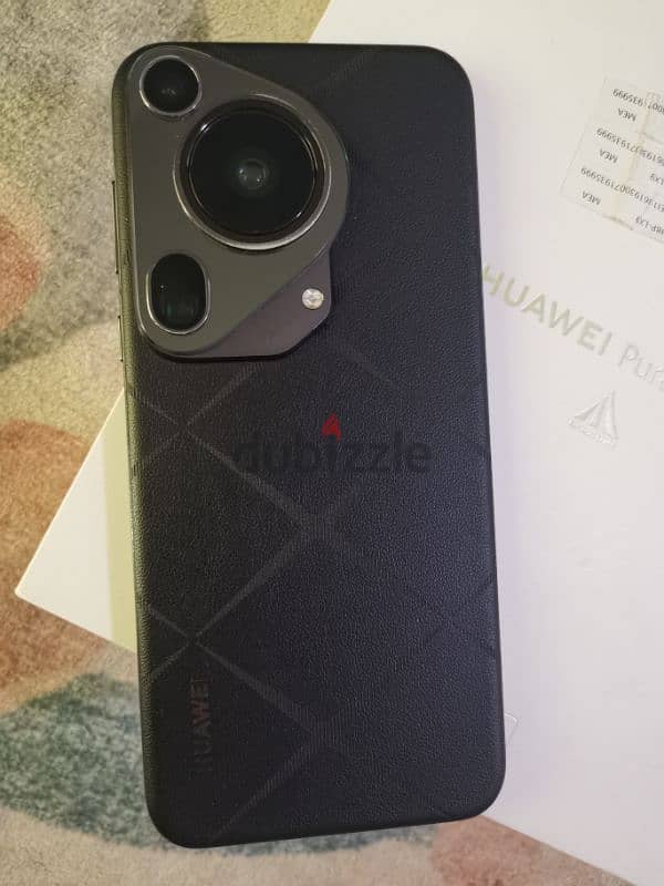 Huawei pura 70 ultra screen scratch 4