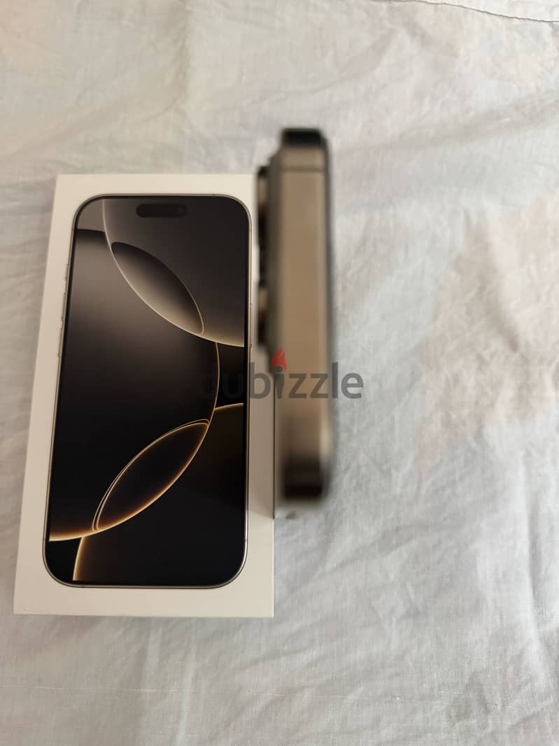 Apple - iPhone 16 Pro 256 gb 1