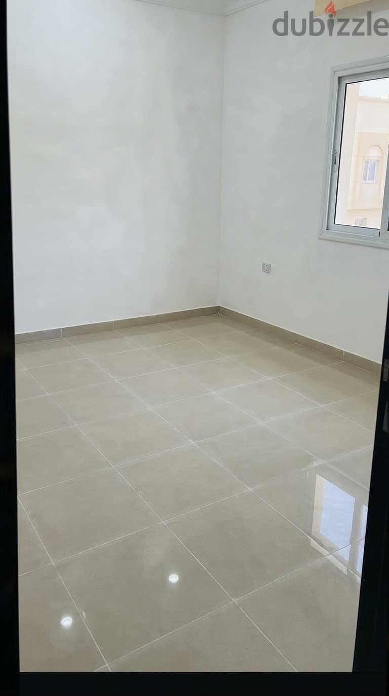 للإيجار شقة في مشرف 2