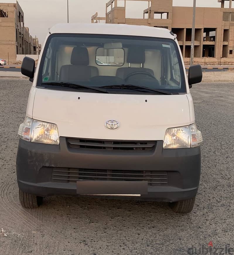 تويوتا لايت إيس 2023 2023 4