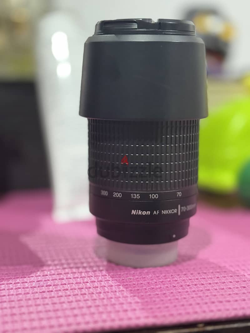 Nikon zoom lens 1