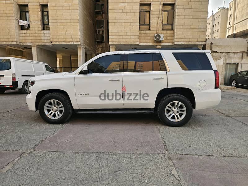 Chevrolet Tahoe 2018 LS2 3
