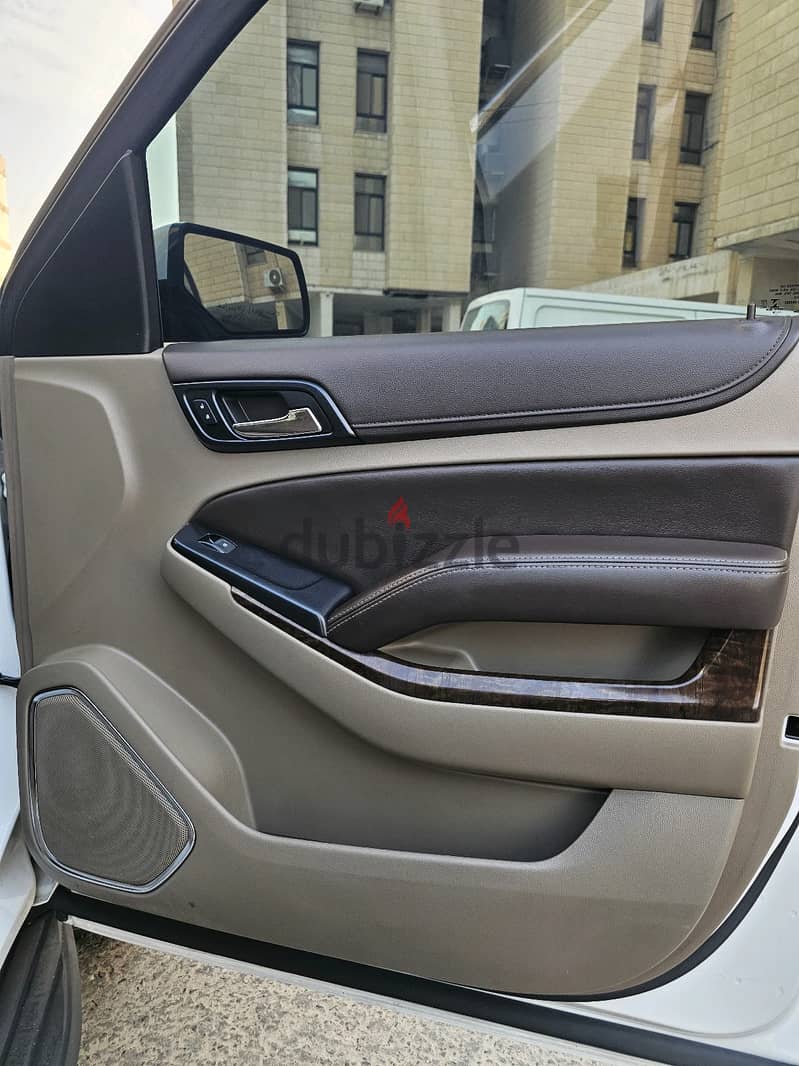 Chevrolet Tahoe 2018 LS2 19