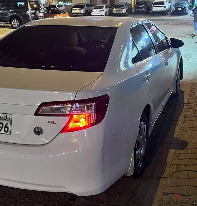 Toyota Camry 2013 4