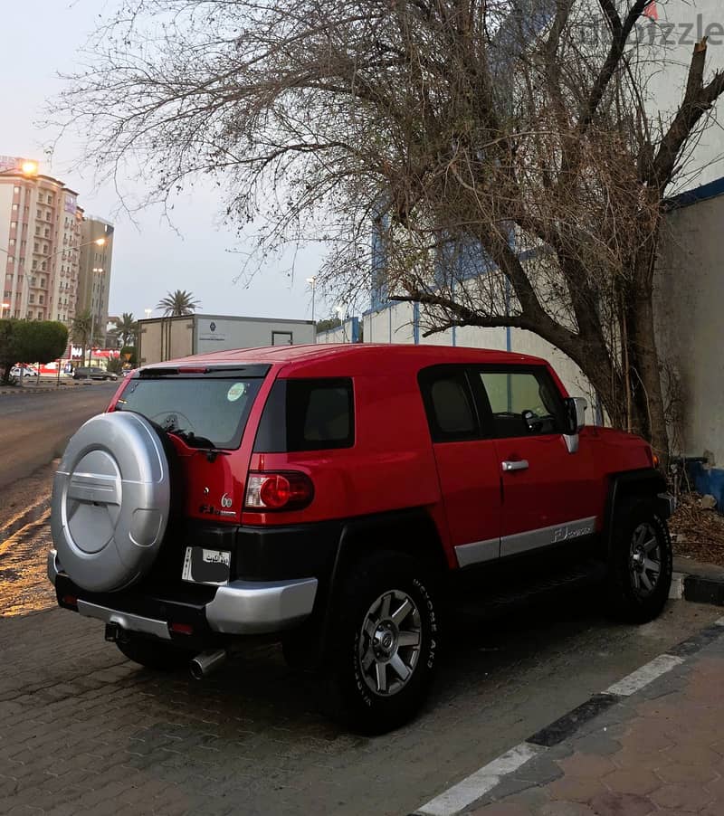 Toyota FJ Cruiser 2015 GXR / Full Option 1