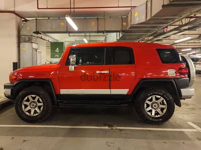 Toyota FJ Cruiser 2015 GXR / Full Option