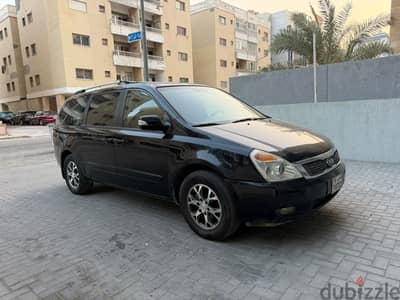 Kia Carnival 2015 For Sale