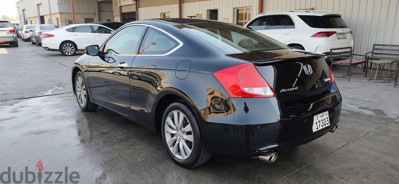 Honda Accord 2012 4