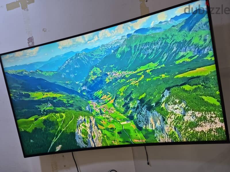 55-inch HU7200 Series 7 Curved 4K UHD Smart TV. 4