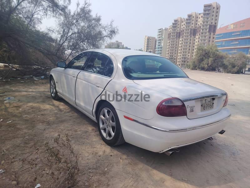 Jaguar S-Type 2006, excellent condition low mileage only 176000km 9