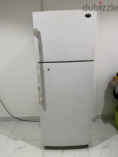 Refrigerator super general sg-r550
