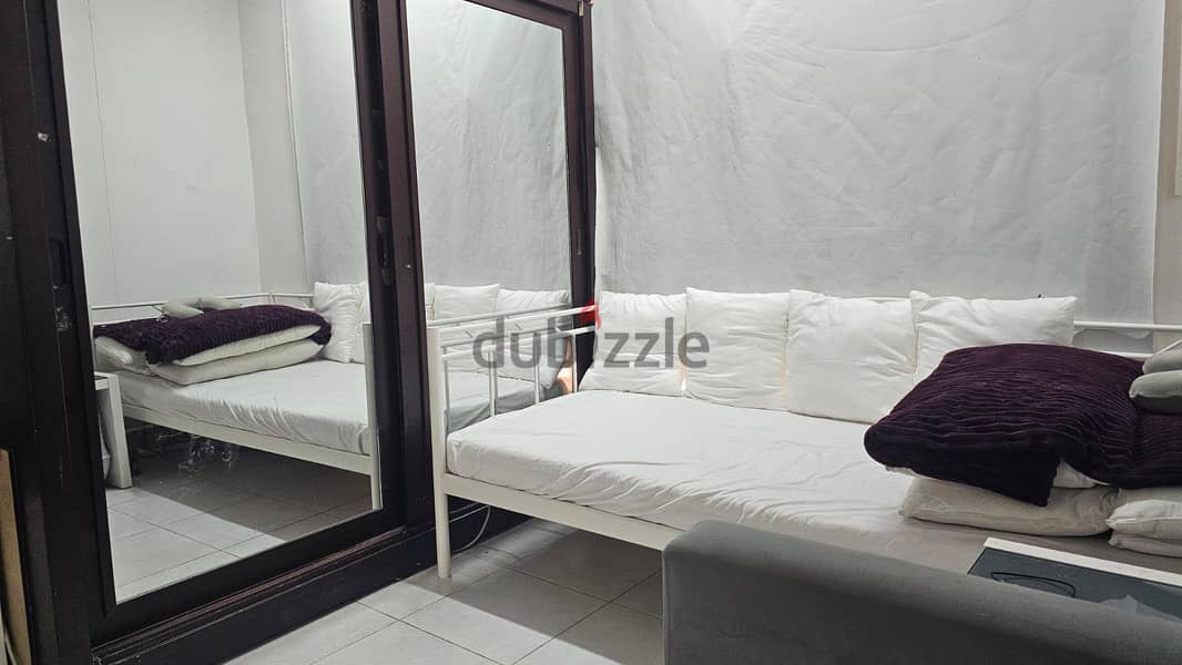 Room For Rent In Salmiya 1