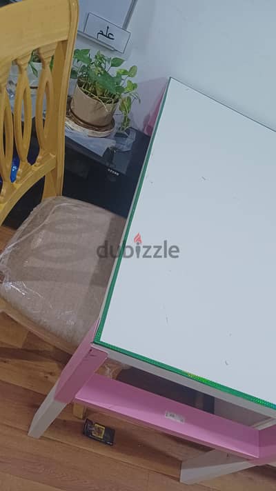 Ikea hight expandable table and chair